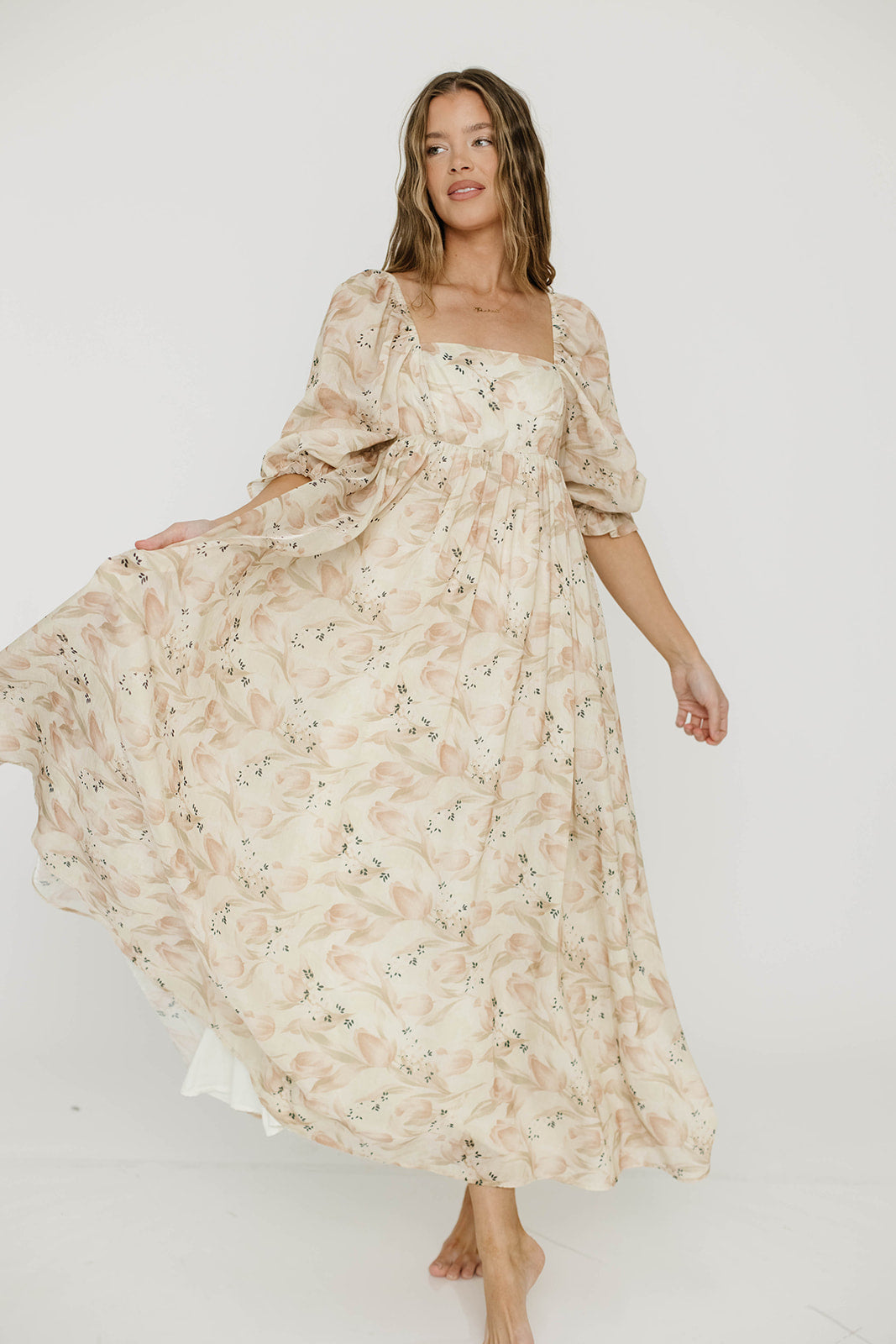 Mona Maxi Dress in Peach & Cream Floral - Bump Friendly (Bust Runs a Bit Small / No Smocking)