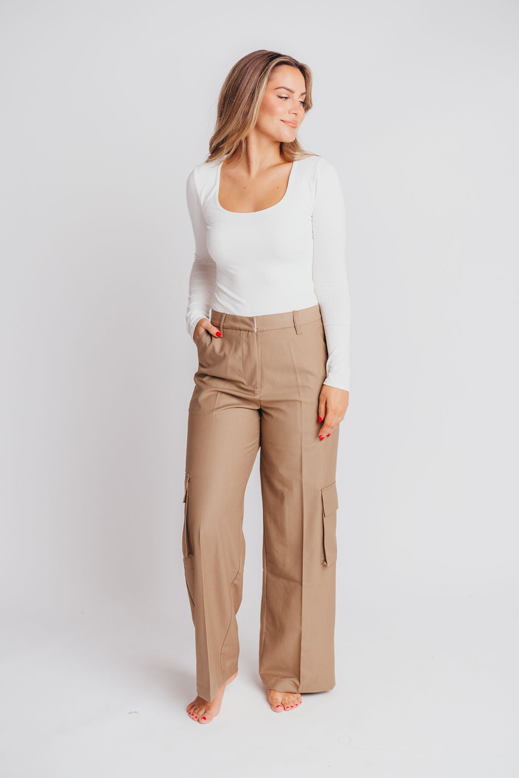 Gwen Cargo Trousers in Brown