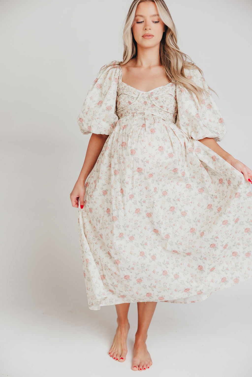 Harlow Maxi Dress in Off-White Floral - Bump Friendly & Inclusive Sizing (S-3XL)