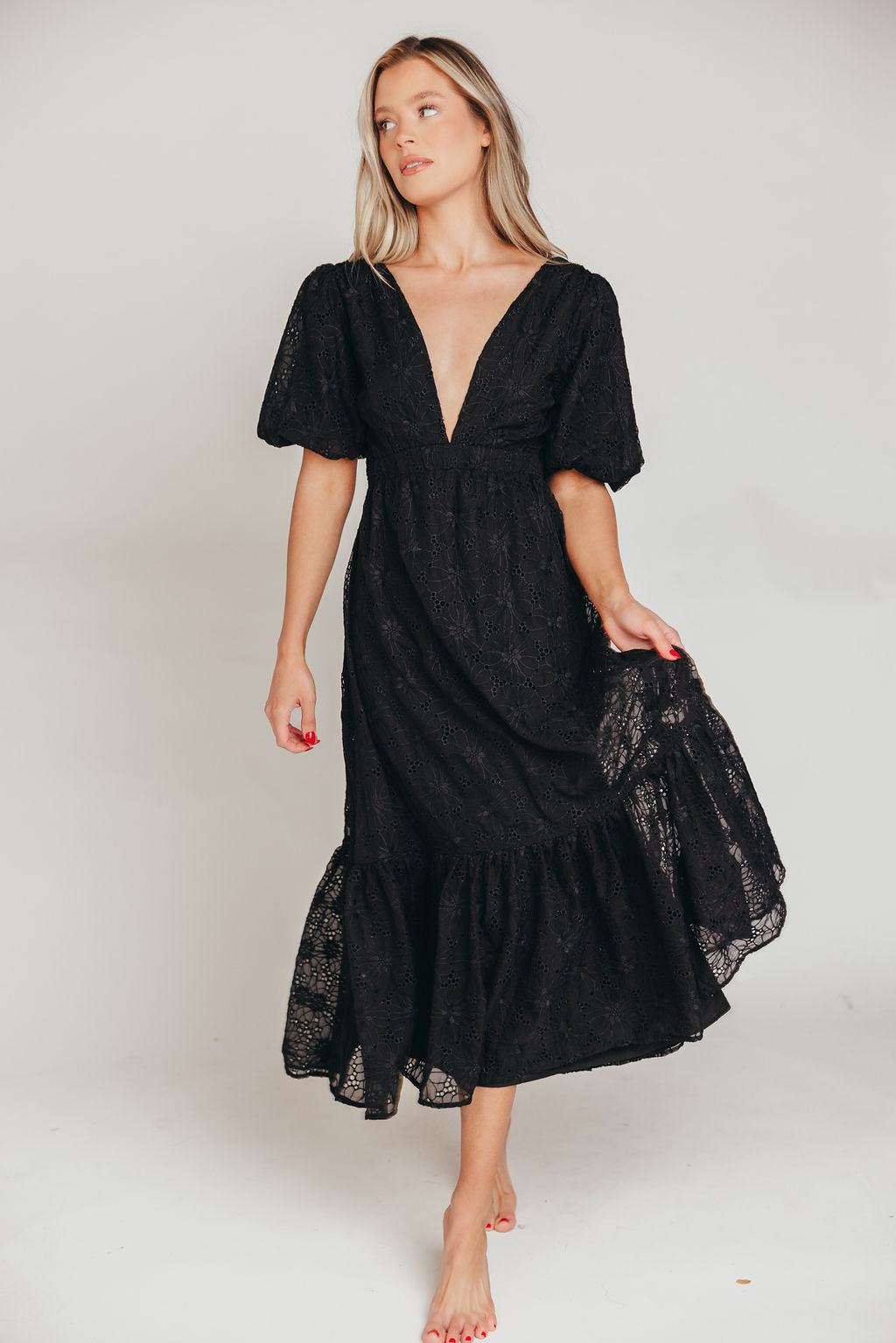 ASTR Jaxine Maxi Dress in Black