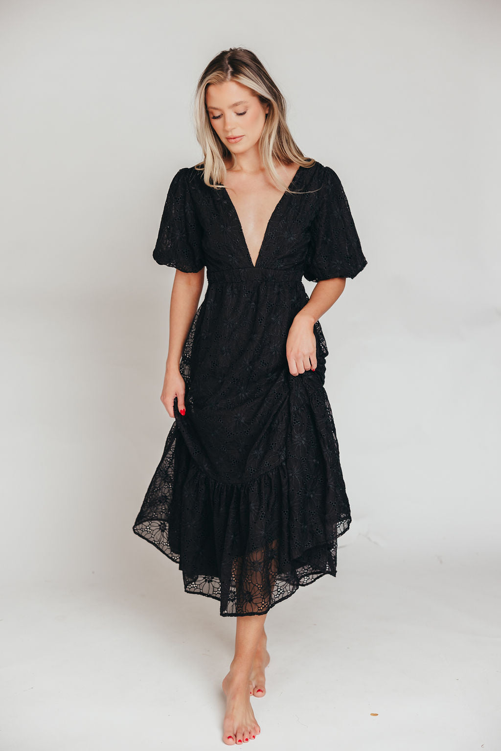 ASTR Jaxine Maxi Dress in Black