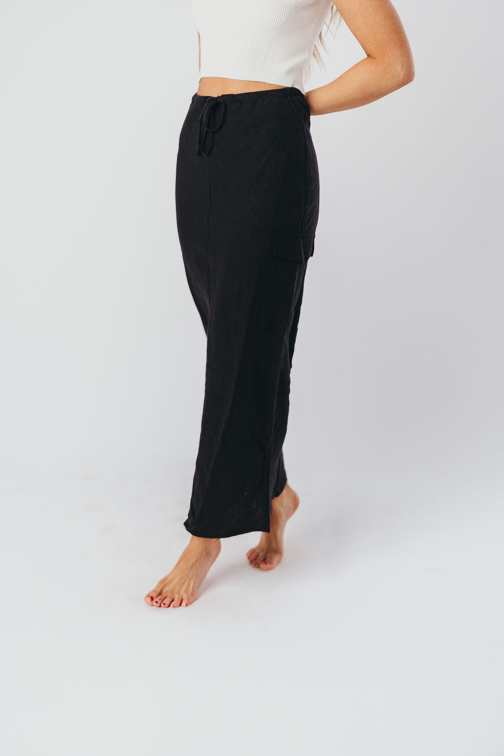 Farrah Linen Maxi Skirt in Black